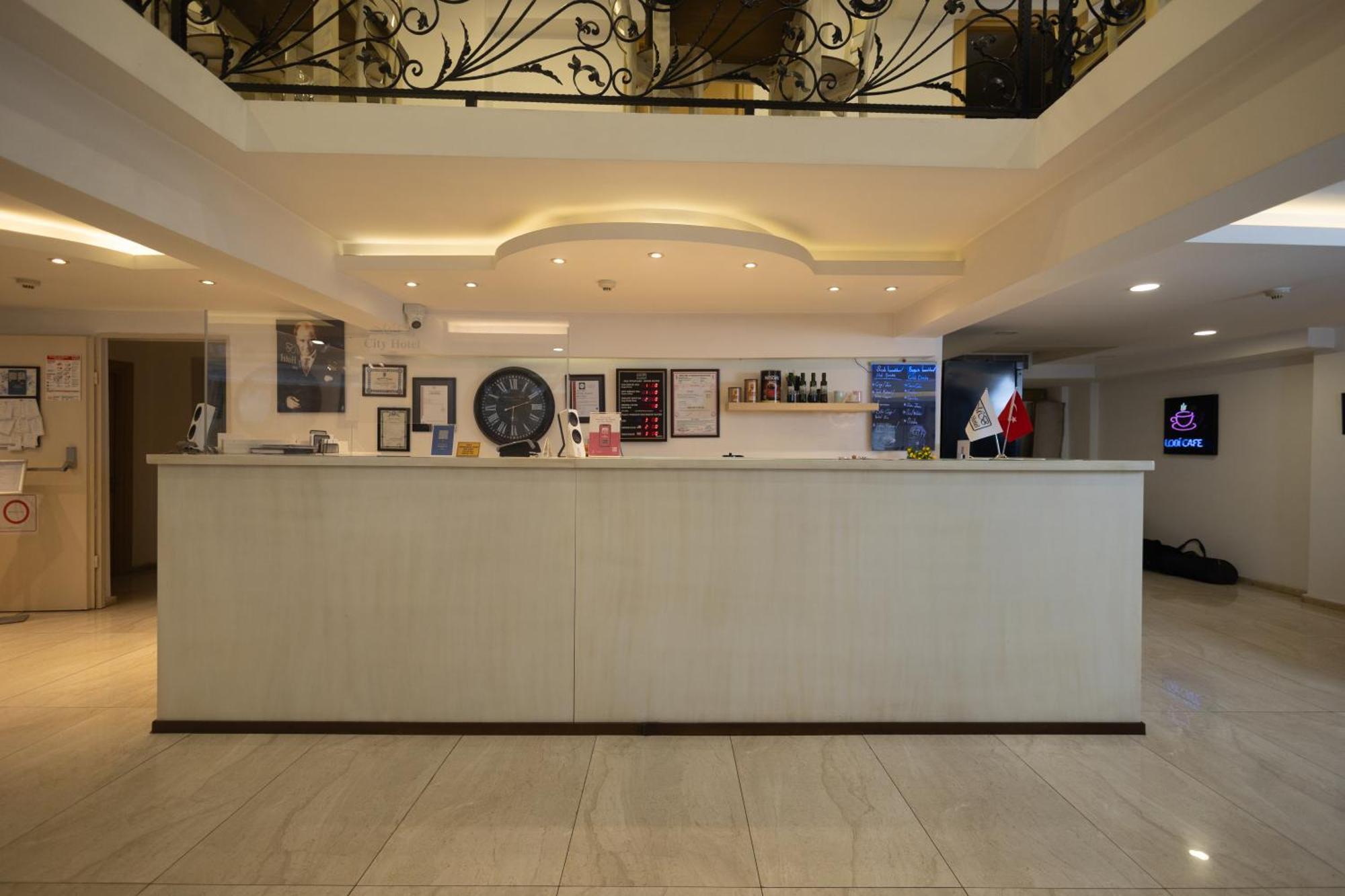 Mb City Hotel Измир Экстерьер фото
