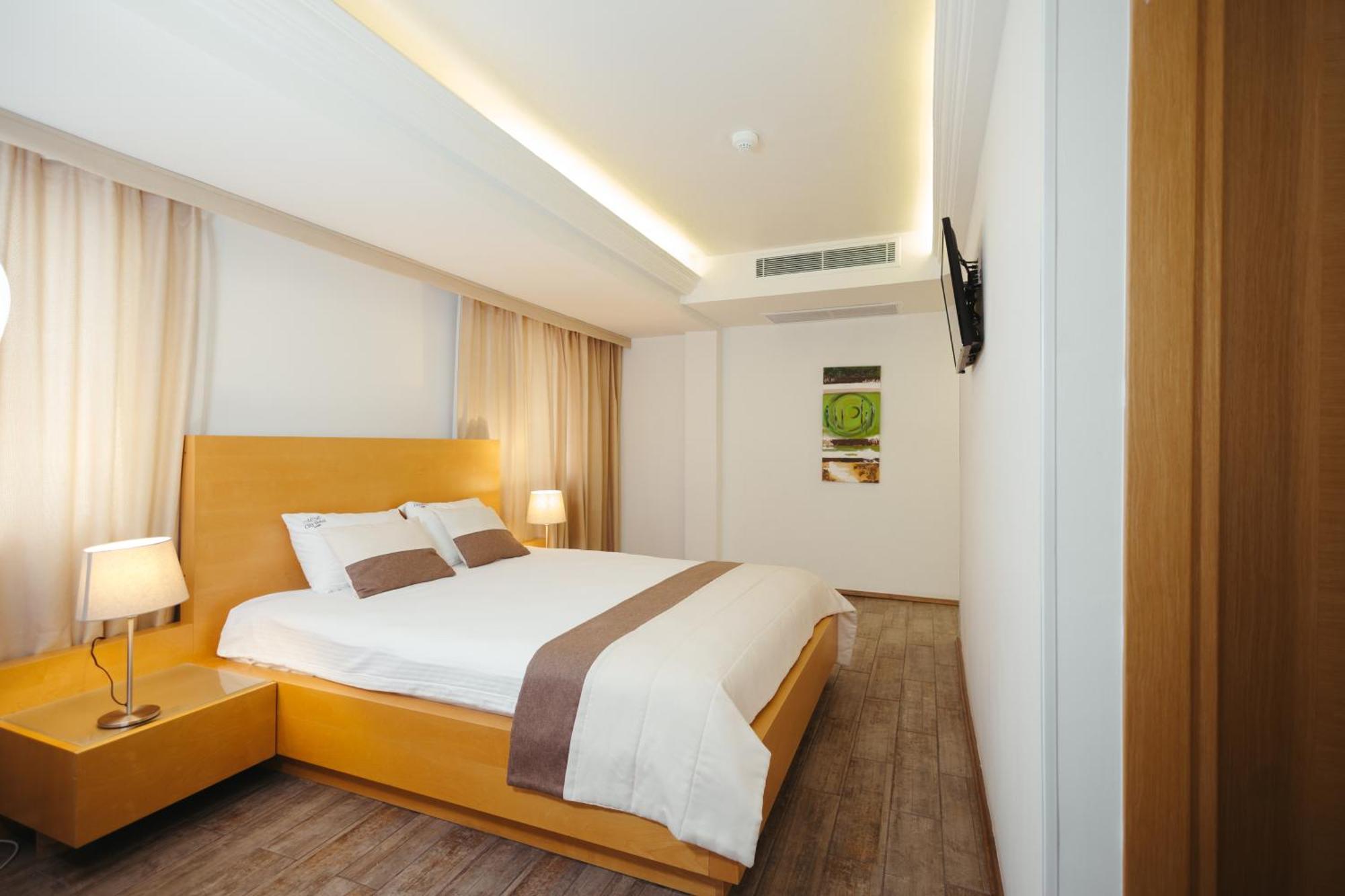 Mb City Hotel Измир Экстерьер фото